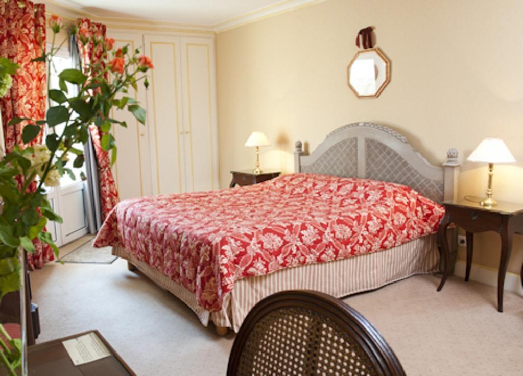 Hotel Restaurant Palais Cardinal Saint-Émilion Habitación foto